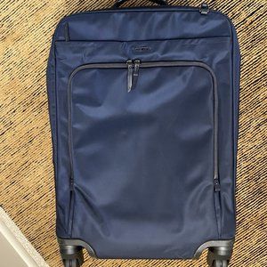Tumi Voyageur Super Leger International Carry-on